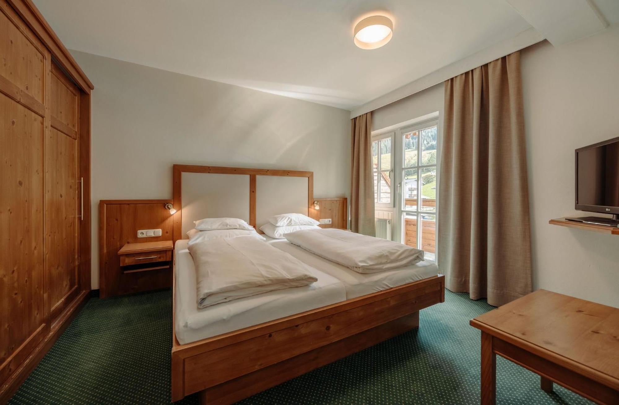 TheResi Appartements Saalbach-Hinterglemm Chambre photo